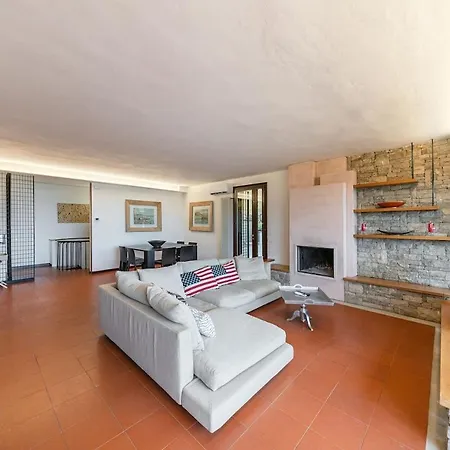 La Baia2, View, Quiet Apartamento *
